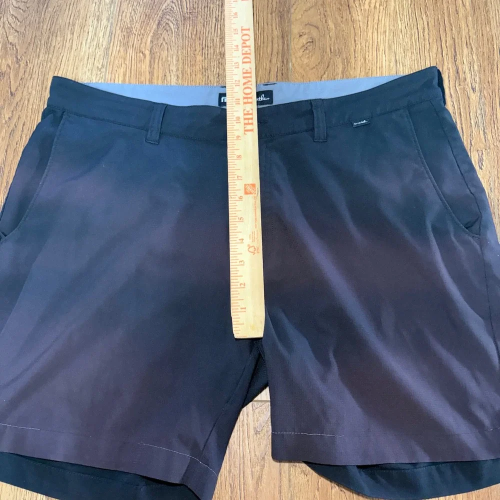 TravisMathew Mens Size 38 Black Golf Shorts Hybrid Flat‎ Front Flaws Read